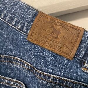 Lauren Jeans co Mom Jeans Horse Label